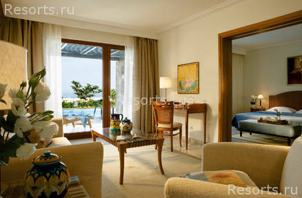 Aegean Melathron Hotel 32